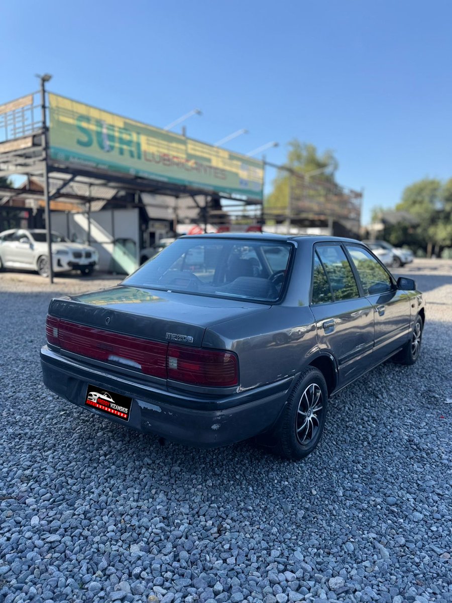 Mazda 323 Glx 1995 - Imagen 6 de 12