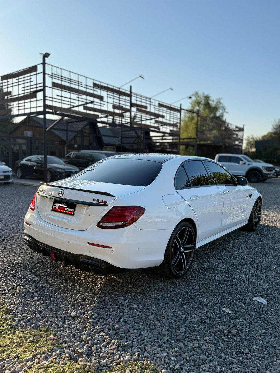 Mercedes-Benz E63s 2019 - Imagen 8 de 10