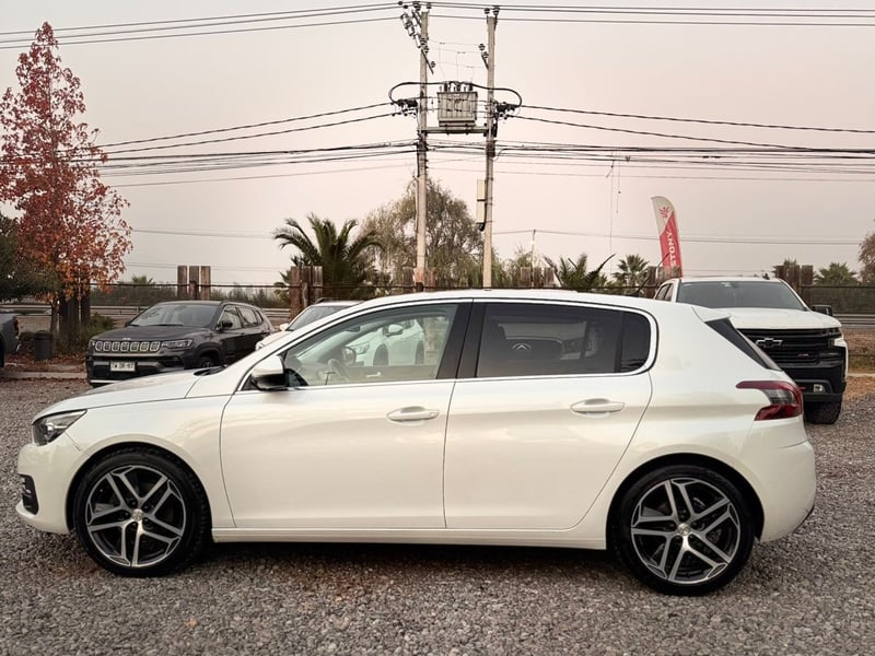 Peugeot 308 2022 - Imagen 6 de 9