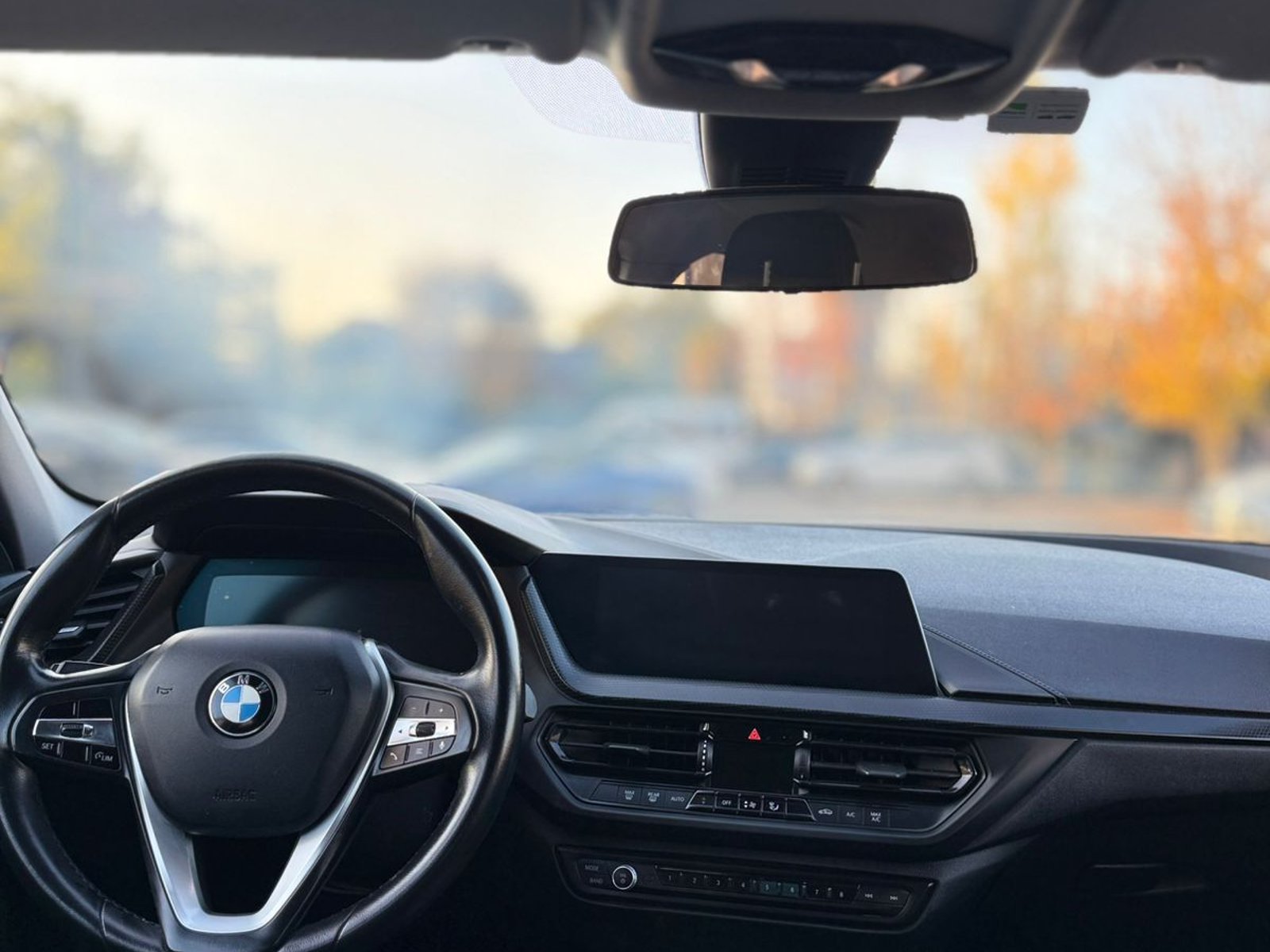 BMW 118i 2021 - Foto 5 de 11