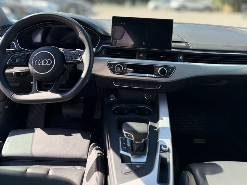 Audi A5 Coupe 40 Tfsi 2023 - Imagen 7 de 10