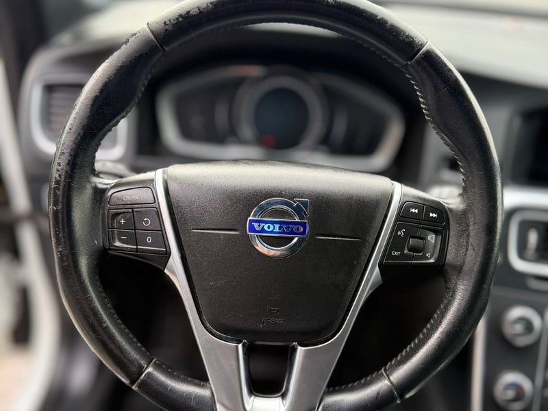 Volvo V60 Cc D4 2018 - Imagen 9 de 10