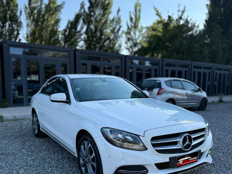 Mercedes-Benz C180 2015 - Imagen 3 de 14