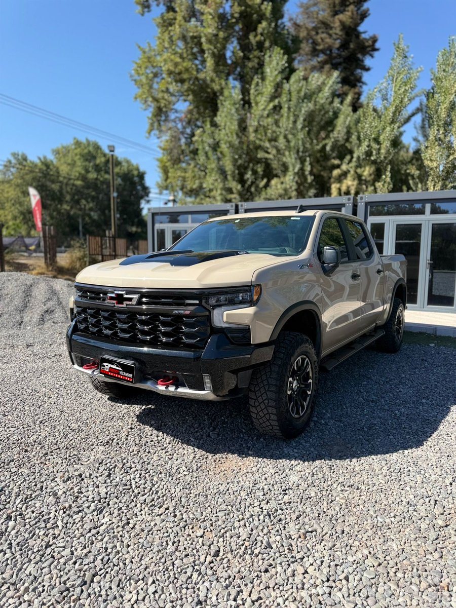 Chevrolet Silverado Zr2 2023 - Imagen 3 de 10