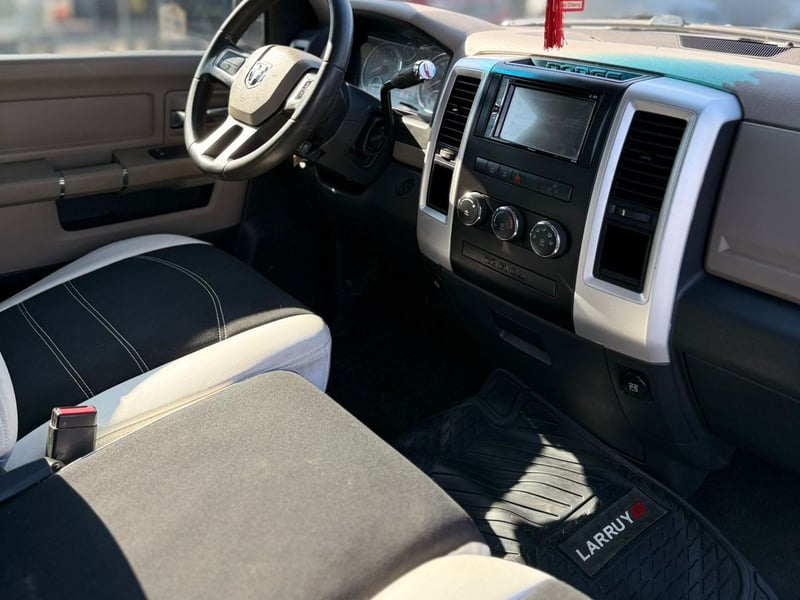 RAM 1500 2010 - Imagen 8 de 12