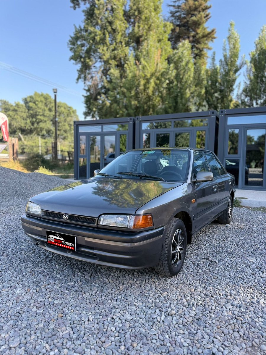 Mazda 323 Glx 1995 - Imagen 3 de 12