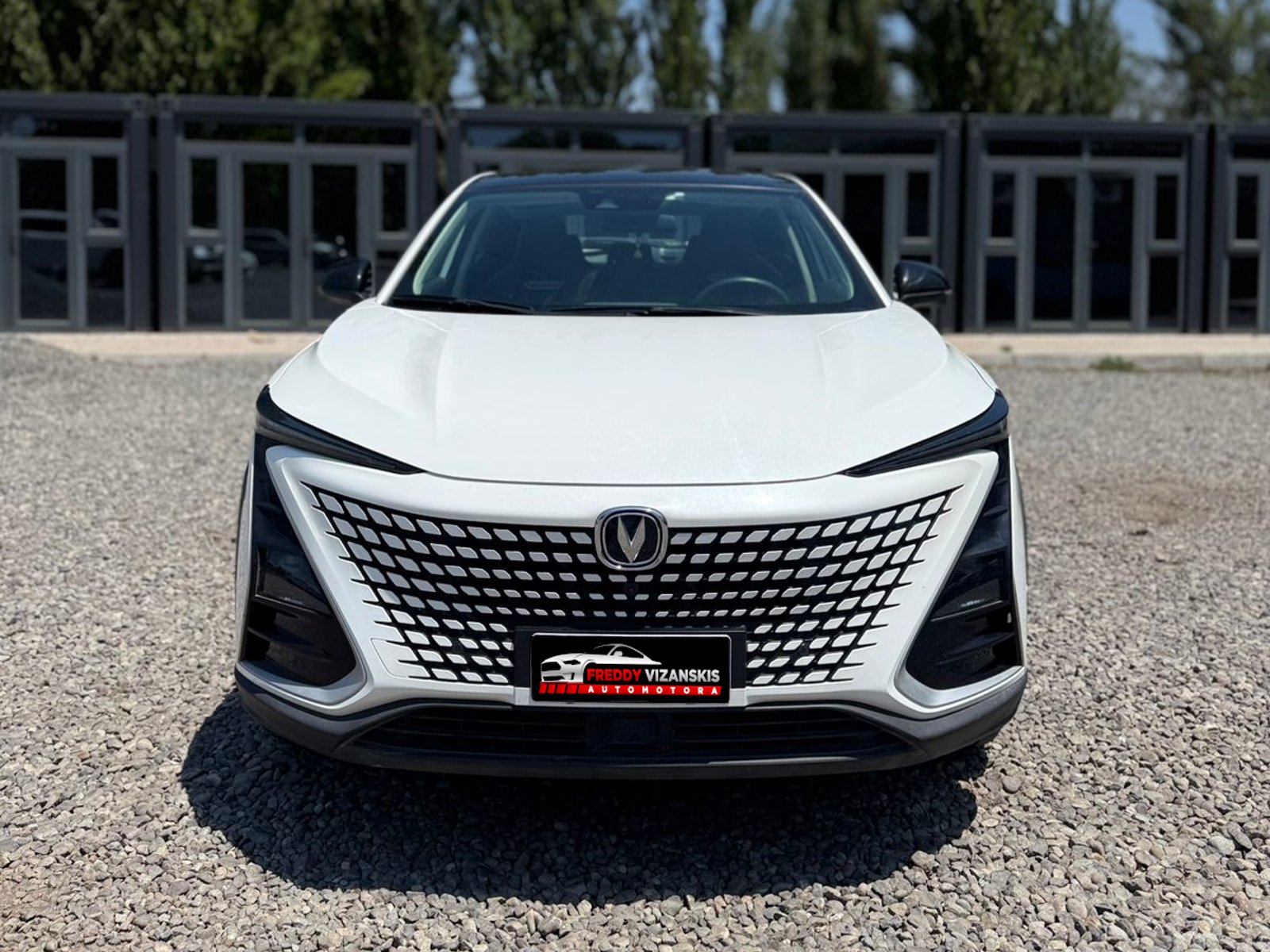 Changan Uni-t Elite* 2023 - Foto 2 de 11