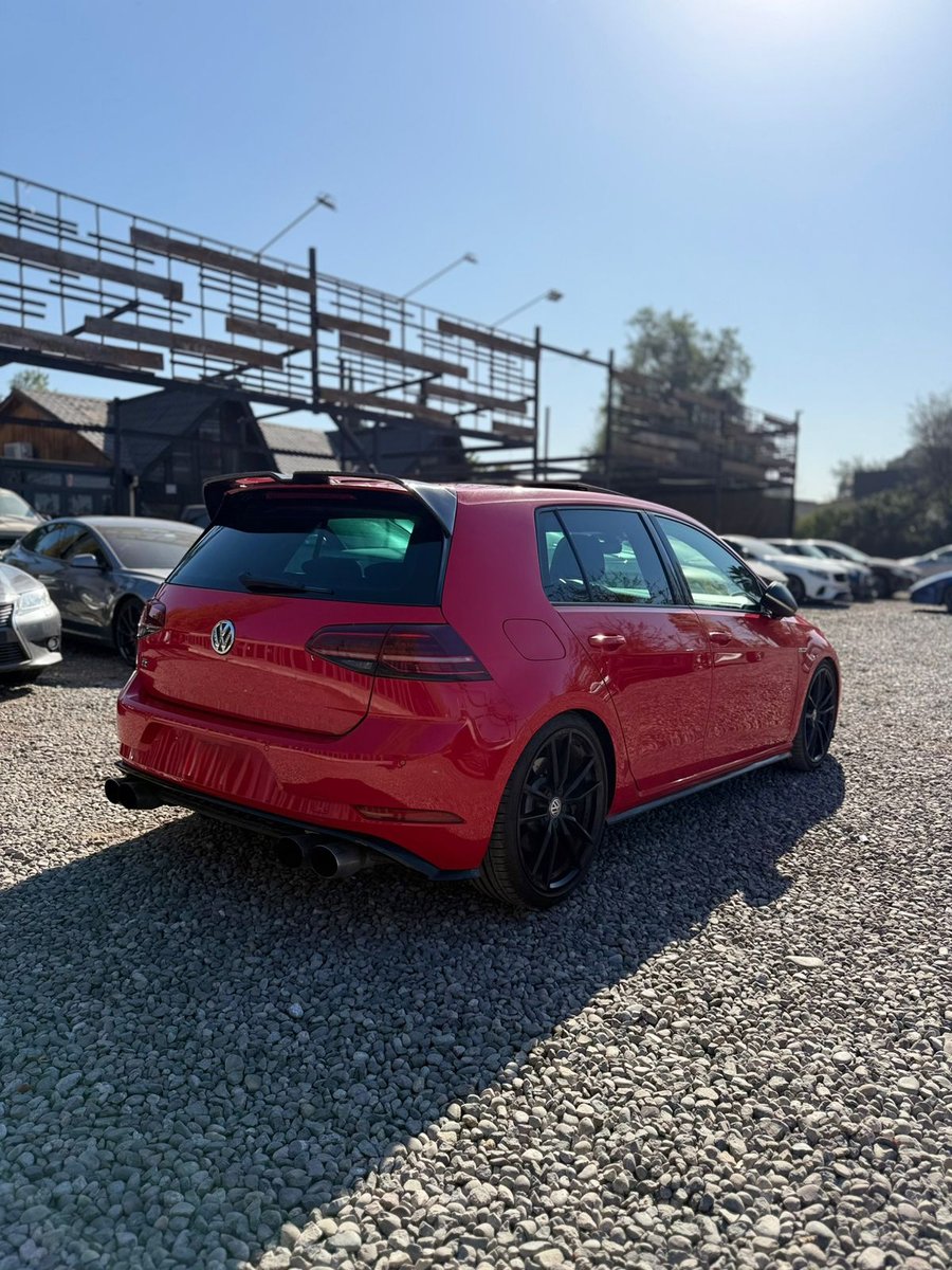 Volkswagen Golf R 2018 - Imagen 4 de 12