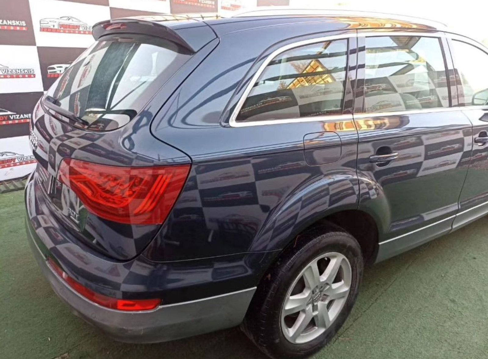 Audi Q7 2012 - Imagen 8 de 9