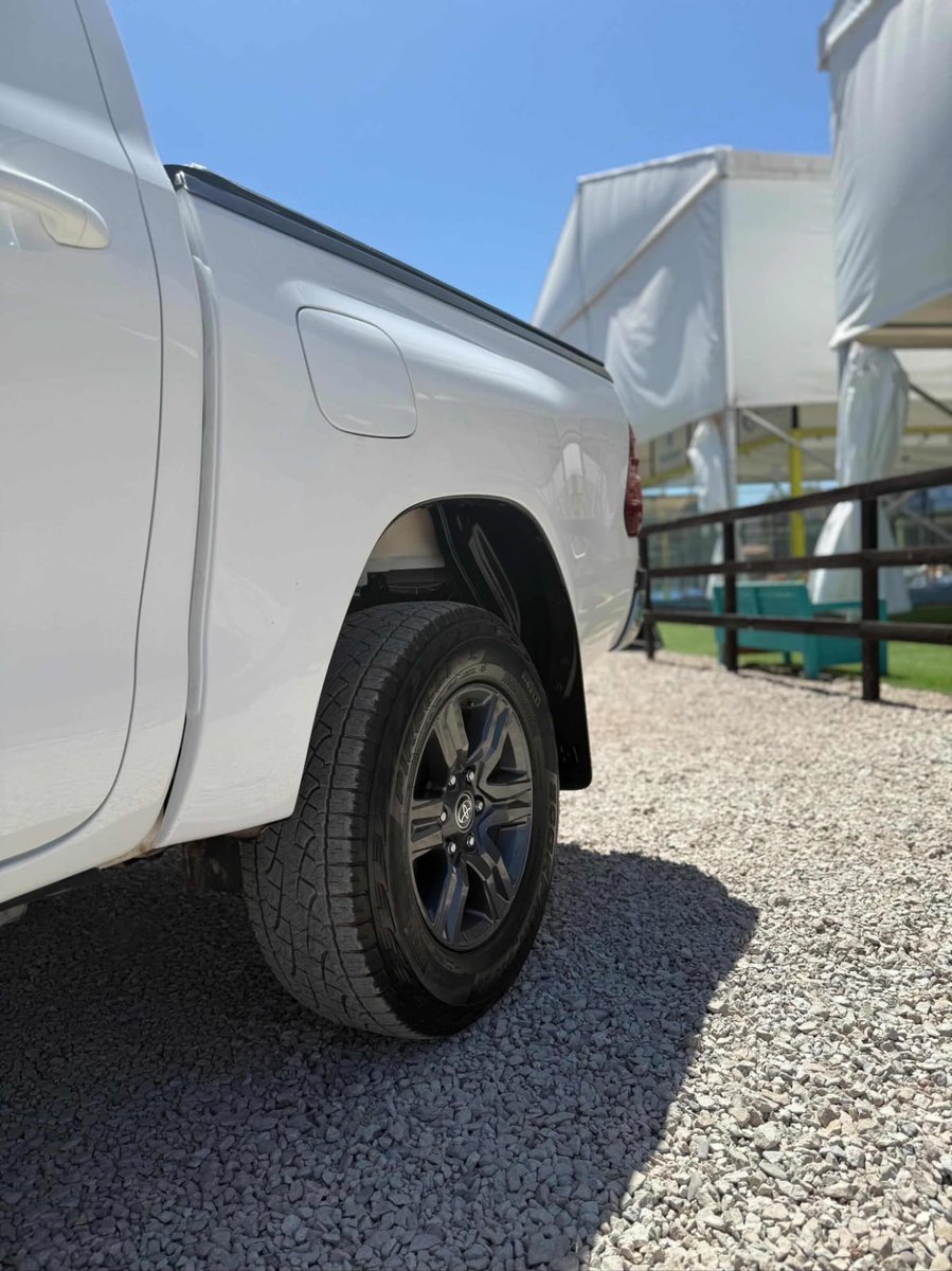 Toyota Hilux Sr 2024 - Imagen 11 de 11