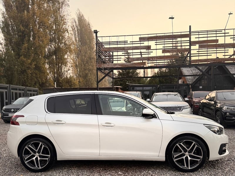 Peugeot 308 2022 - Imagen 5 de 9