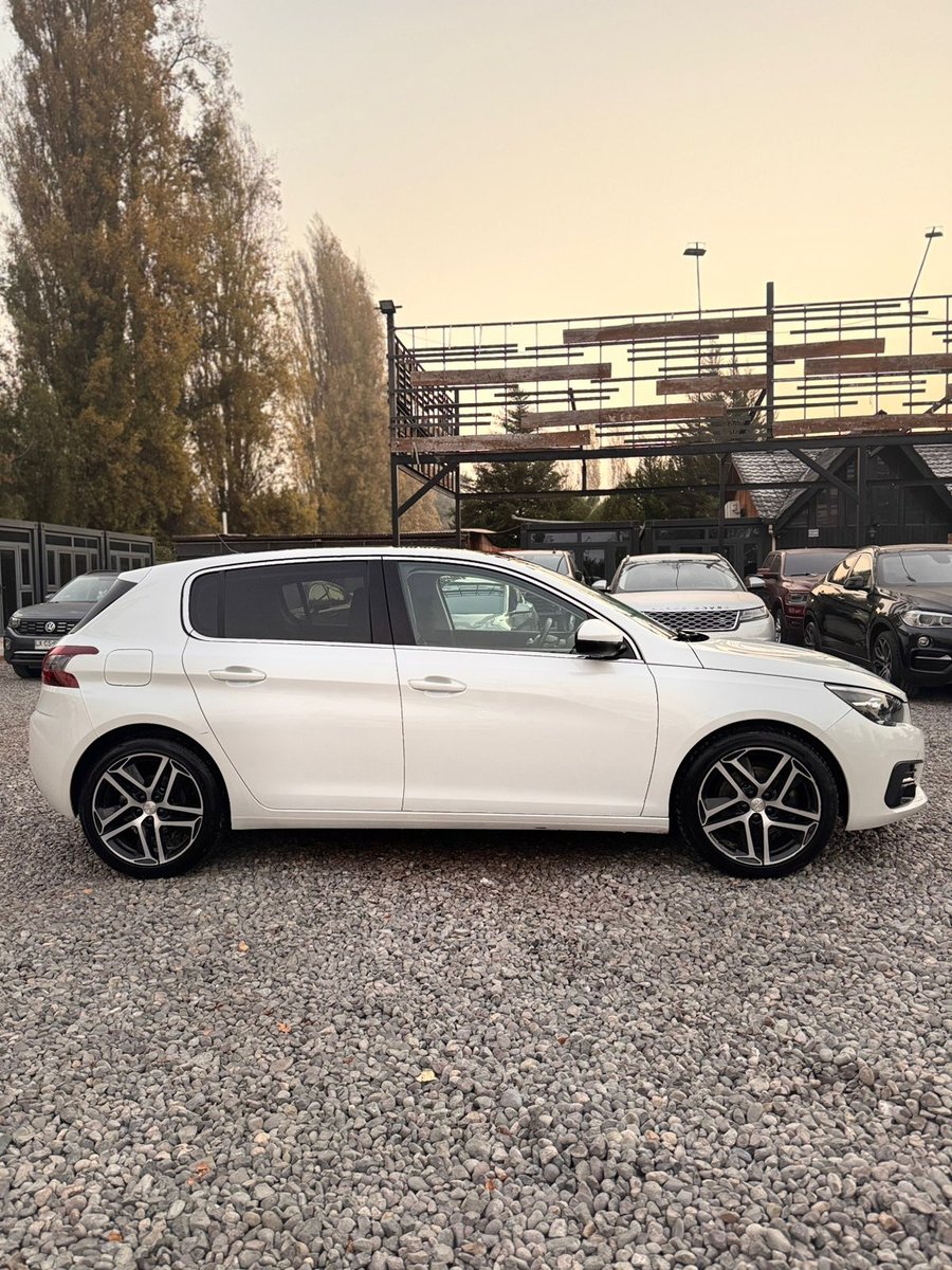 Peugeot 308 2022 - Imagen 5 de 9