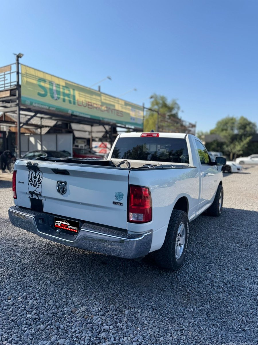 RAM 1500 2010 - Imagen 4 de 12