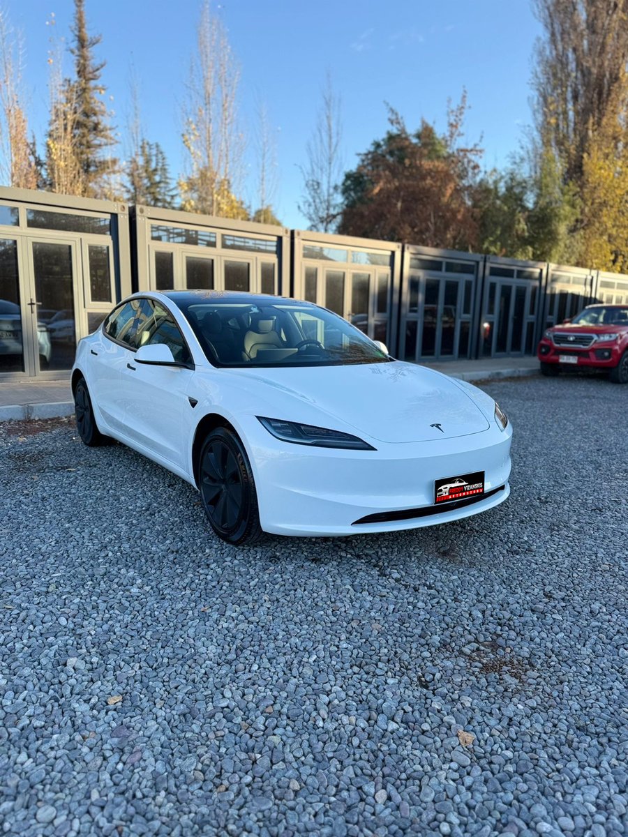 Tesla Model 3 2026 - Imagen 3 de 11