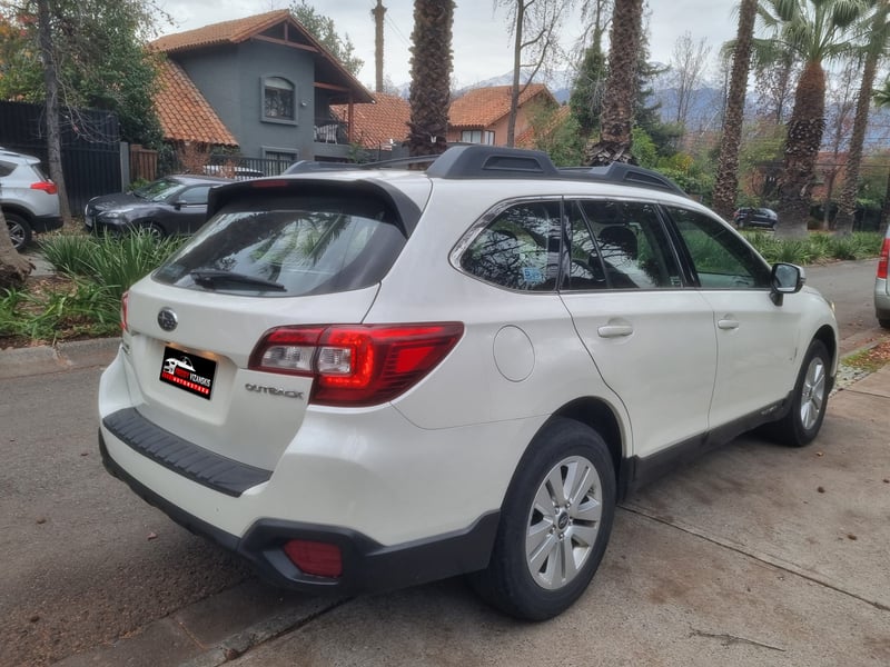 Subaru Outback Limited Starlink 2017 - Imagen 7 de 10