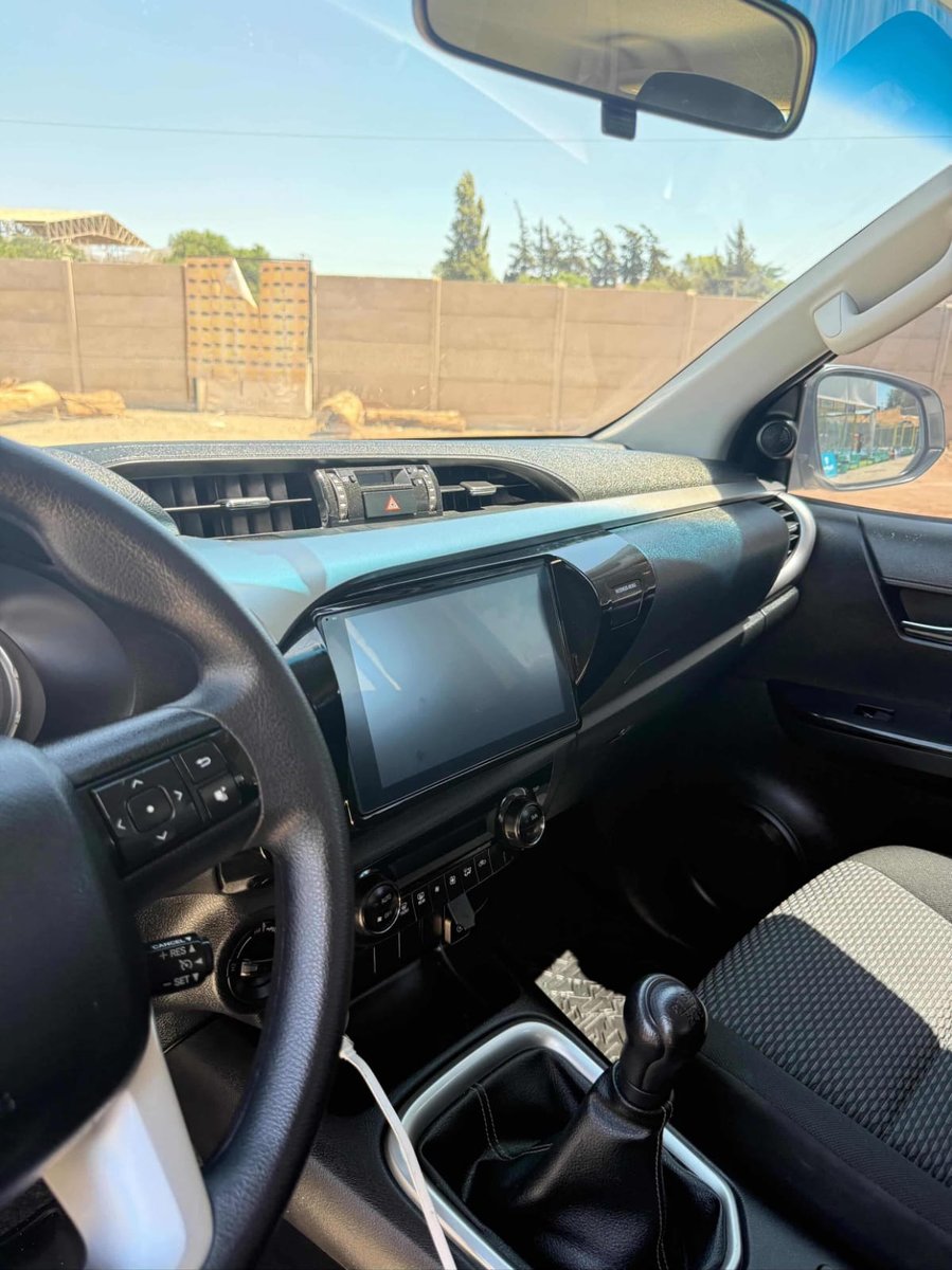 Toyota Hilux Sr 2024 - Imagen 10 de 11