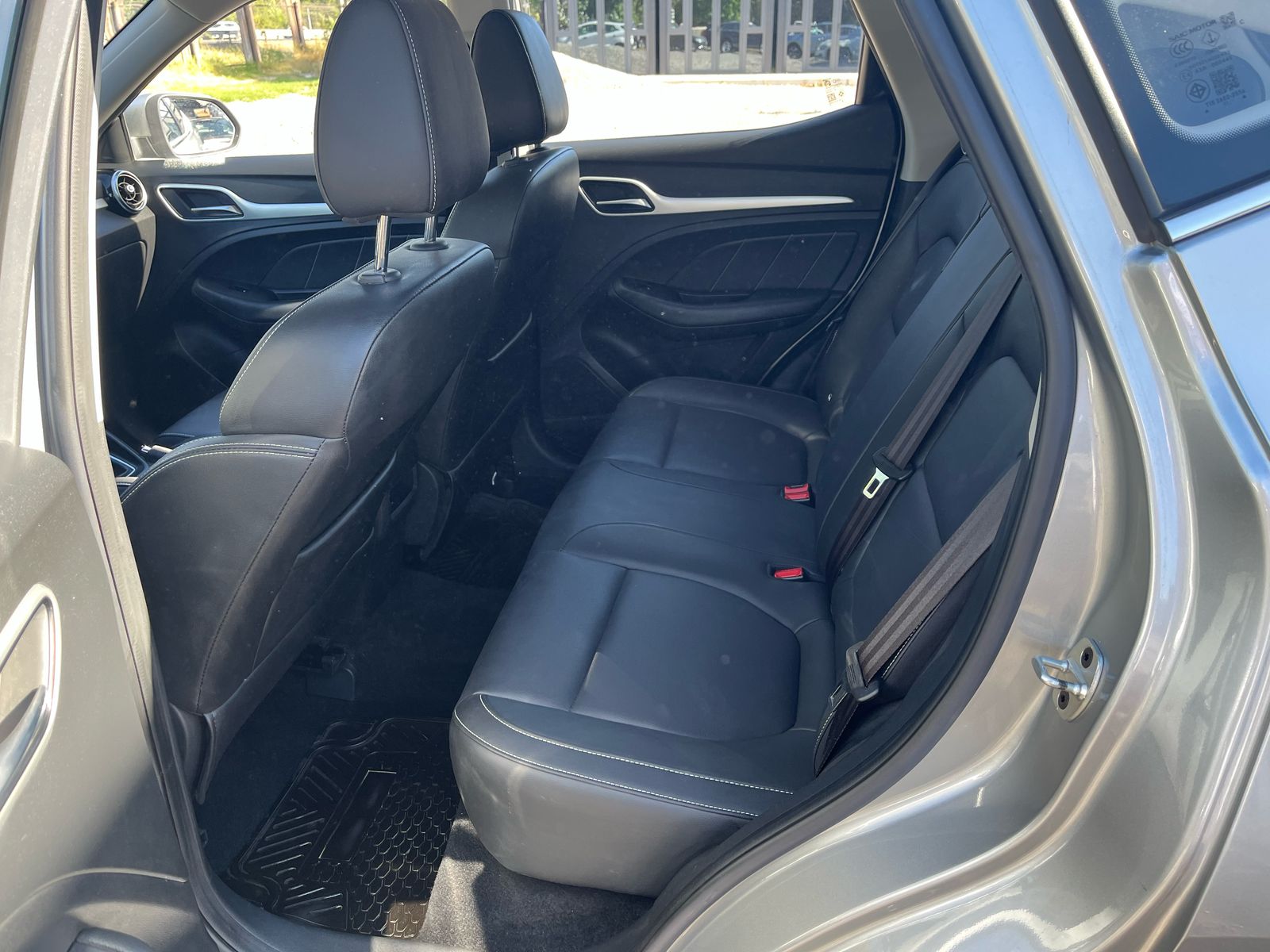 MG Zs 2022 - Foto 5 de 10