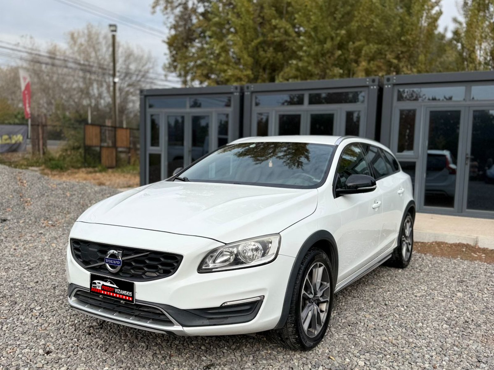 Volvo V60 Cc D4 2018 - Foto 3 de 10