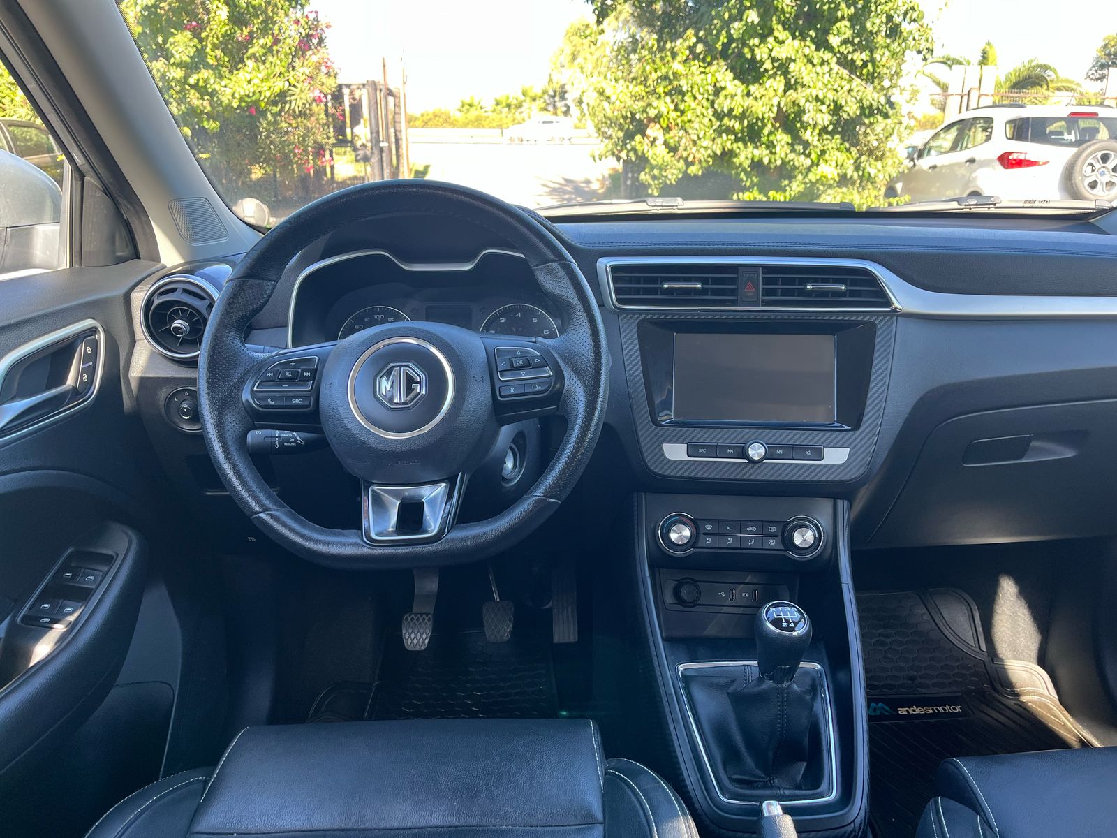 MG Zs 2022 - Imagen 7 de 10