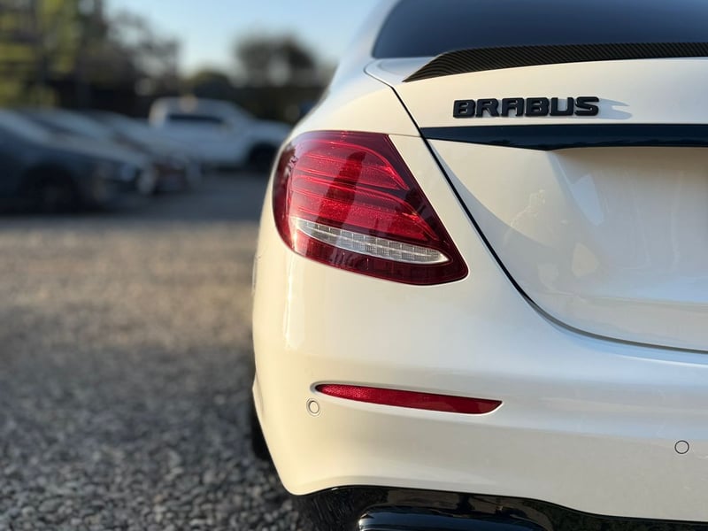 Mercedes-Benz E63s 2019 - Imagen 10 de 10