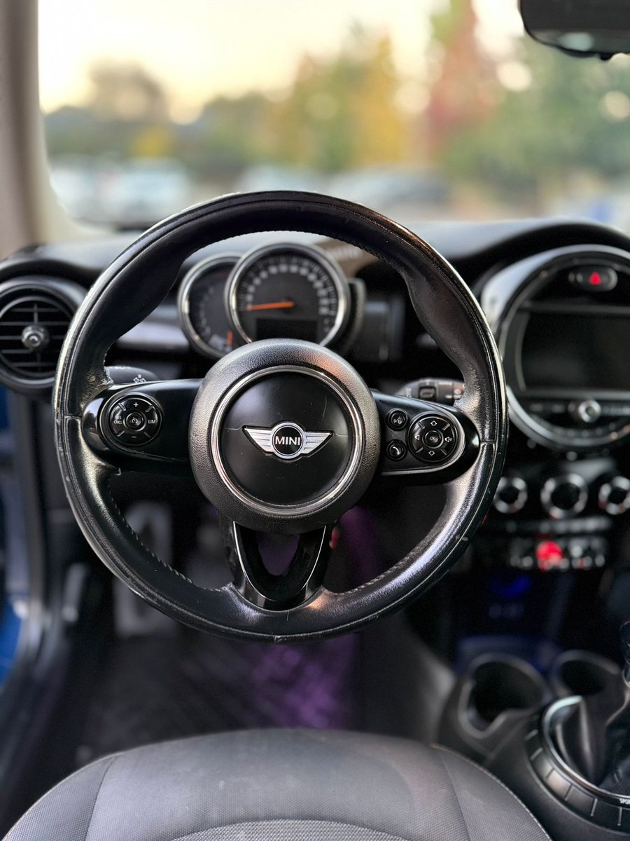 Mini COOPER F56 2016 - Imagen 5 de 10