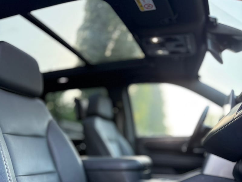 Chevrolet Tahoe Z7 2023 - Imagen 9 de 14