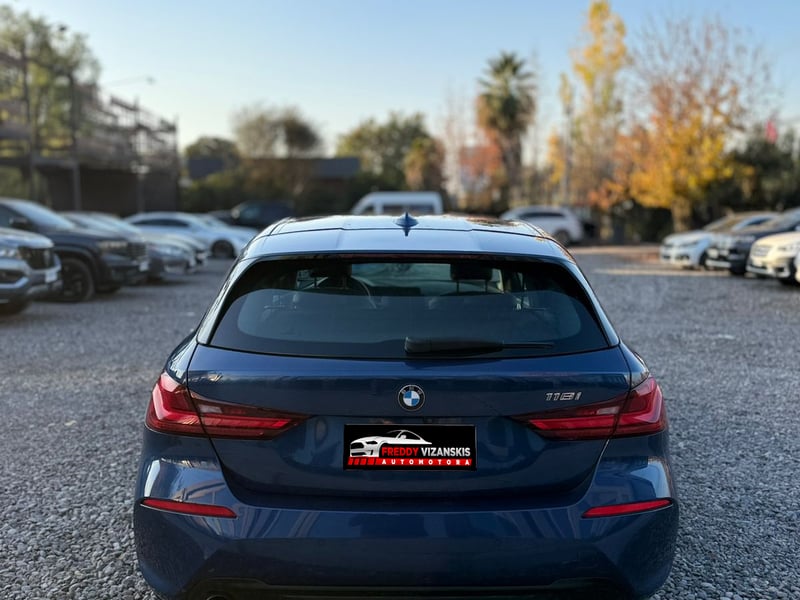 BMW 118i 2021 - Imagen 10 de 11