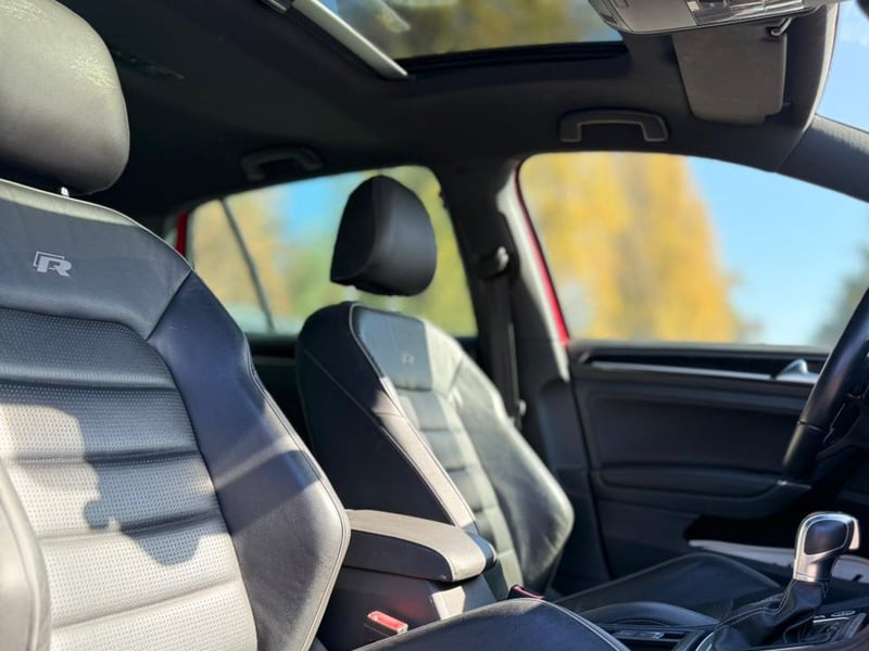 Volkswagen Golf R 2018 - Imagen 9 de 12