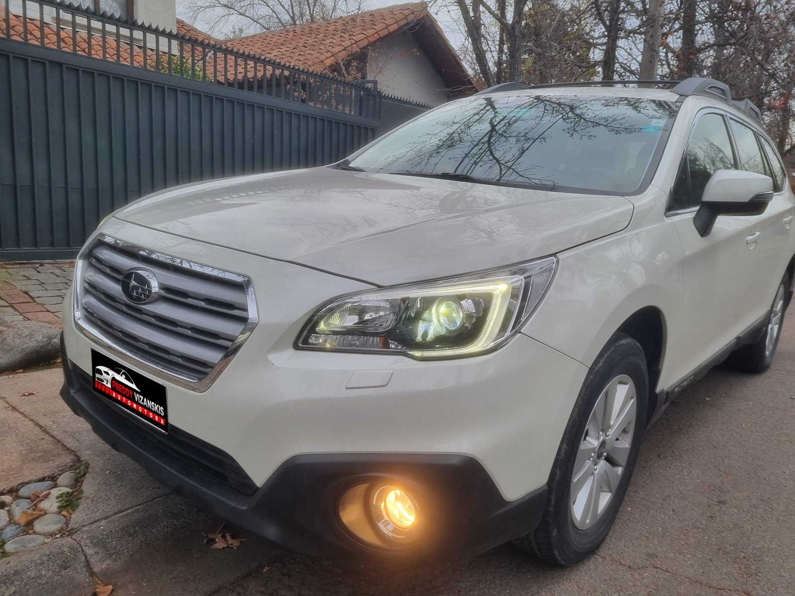 Subaru Outback Limited Starlink 2017 - Foto 2 de 10