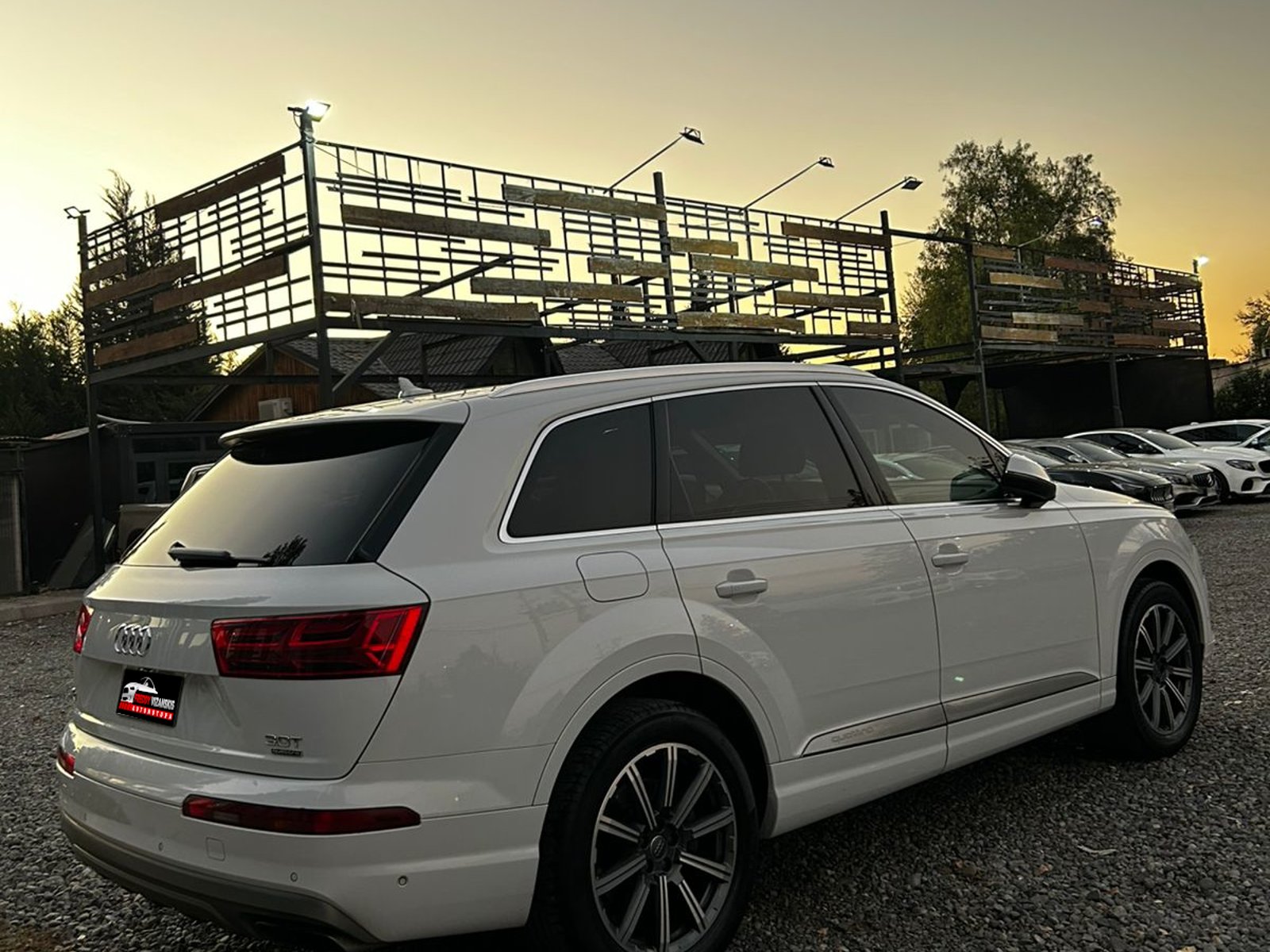 Audi Q7 Tfsi 2017 - Foto 5 de 11