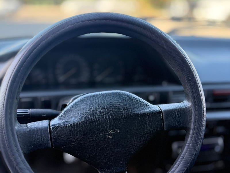 Mazda 323 Glx 1995 - Imagen 10 de 12