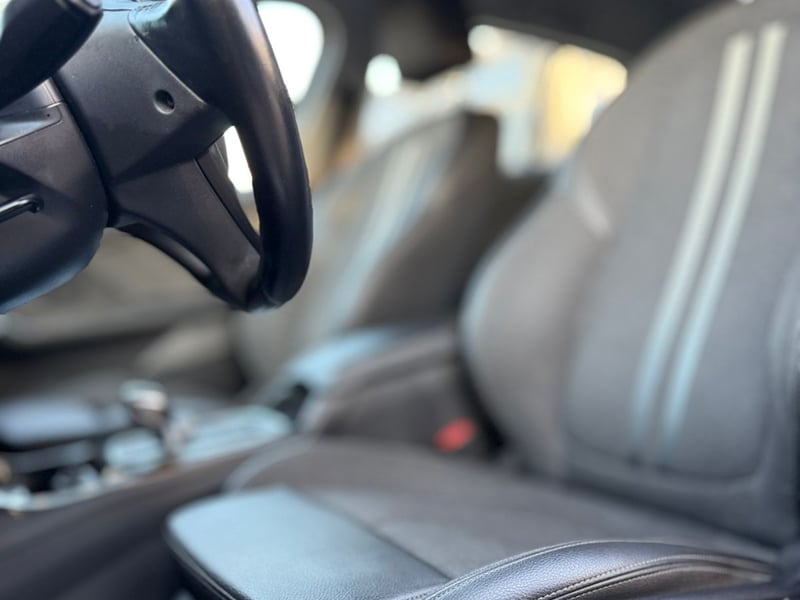 BMW 118i 2021 - Imagen 6 de 11