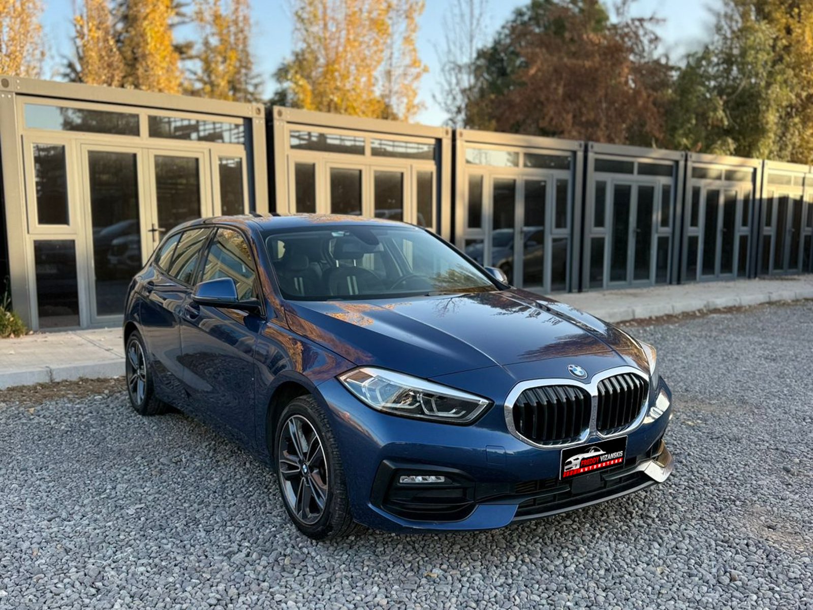 BMW 118i 2021 - Foto 3 de 11