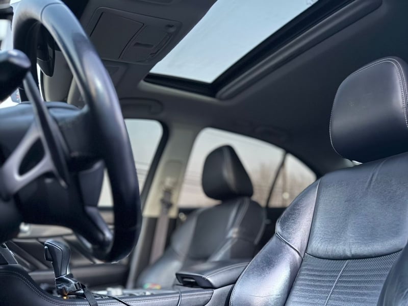 Infiniti Q50s 2018 - Imagen 8 de 12