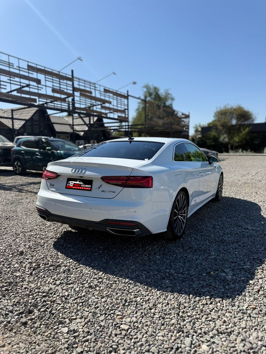 Audi A5 Coupe 40 Tfsi 2023 - Imagen 6 de 10