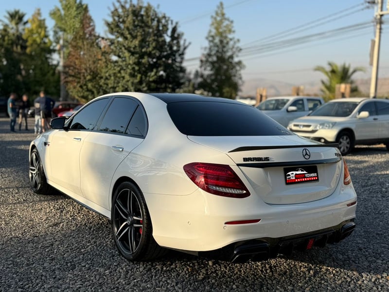 Mercedes-Benz E63s 2019 - Imagen 9 de 10