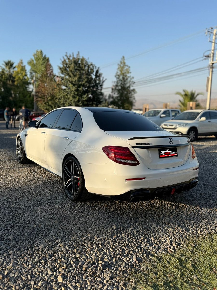 Mercedes-Benz E63s 2019 - Imagen 9 de 10