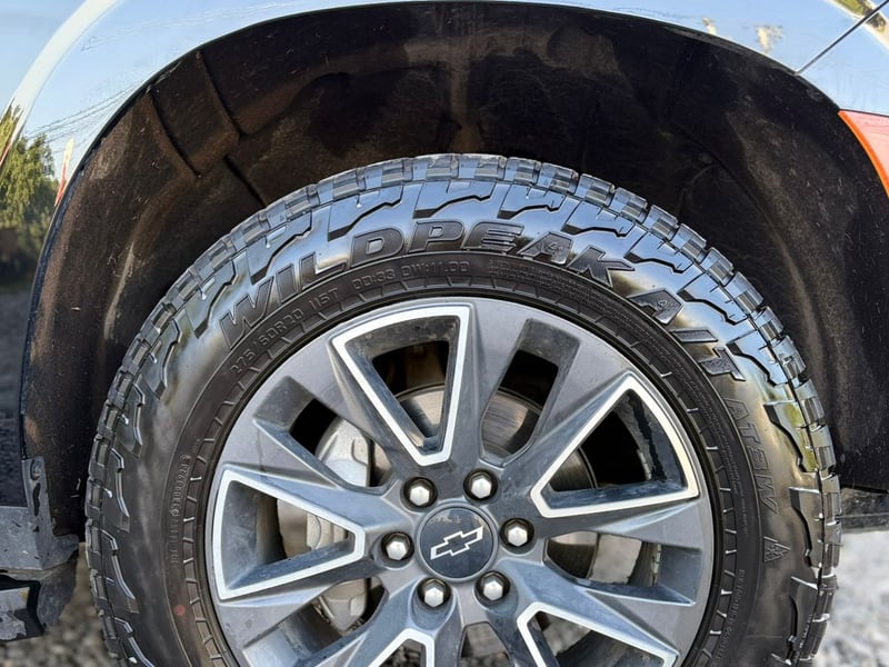 Chevrolet Tahoe Z7 2023 - Imagen 11 de 14