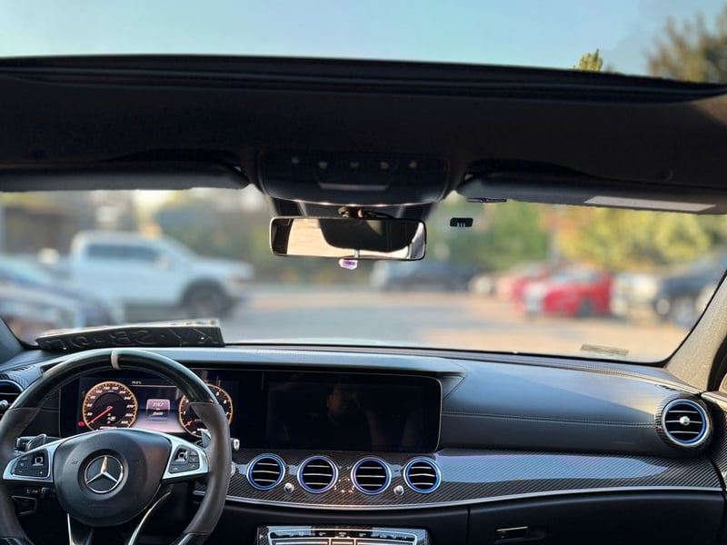 Mercedes-Benz E63s 2019 - Imagen 3 de 10