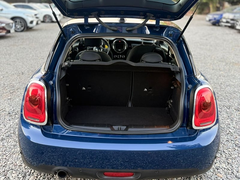 Mini COOPER F56 2016 - Imagen 8 de 10
