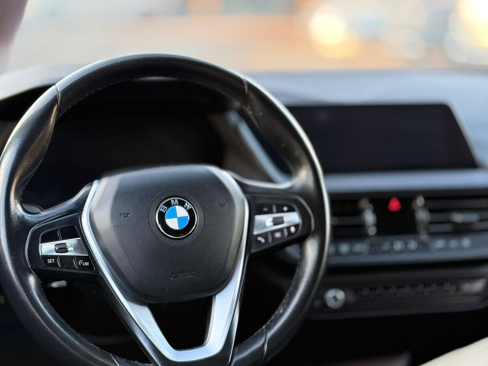 BMW 118i 2021 - Foto 4 de 11