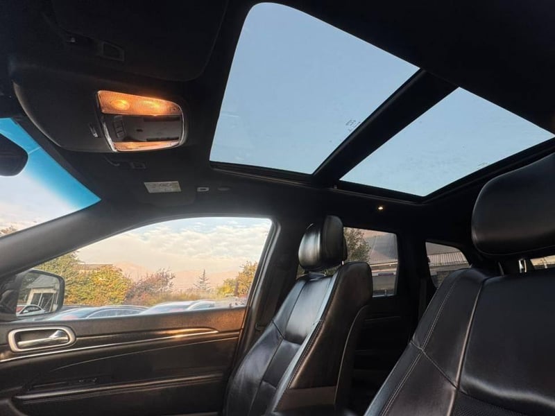 Jeep GRAND CHEROKEE 2019 - Imagen 7 de 20