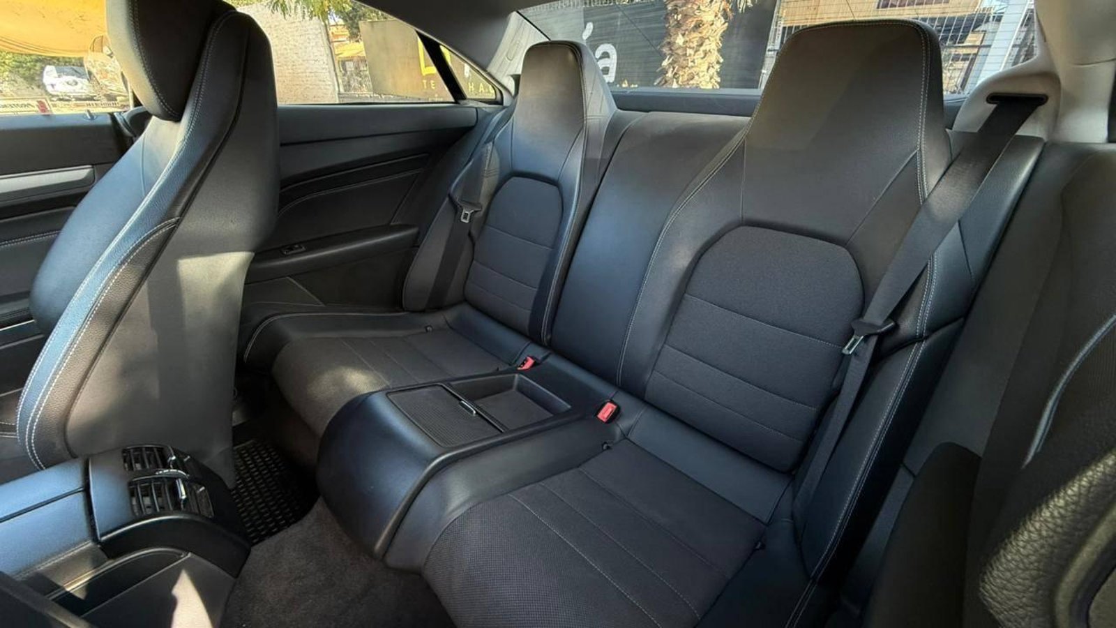 Mercedes Benz E200 2015 - Imagen 7 de 20