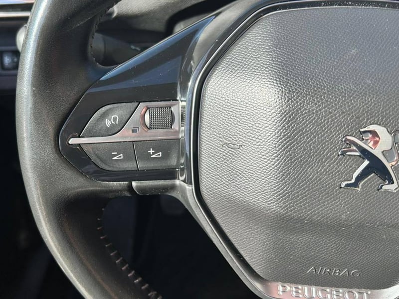 Peugeot 3008 2023 - Imagen 19 de 20