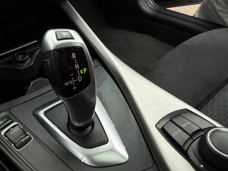 BMW 120i 2017 - Imagen 16 de 20