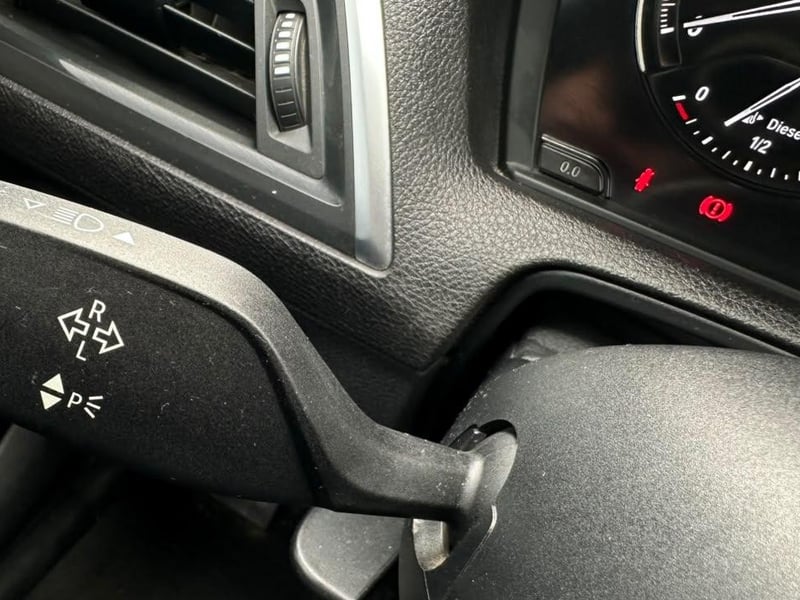 BMW 118D 2019 - Imagen 18 de 20