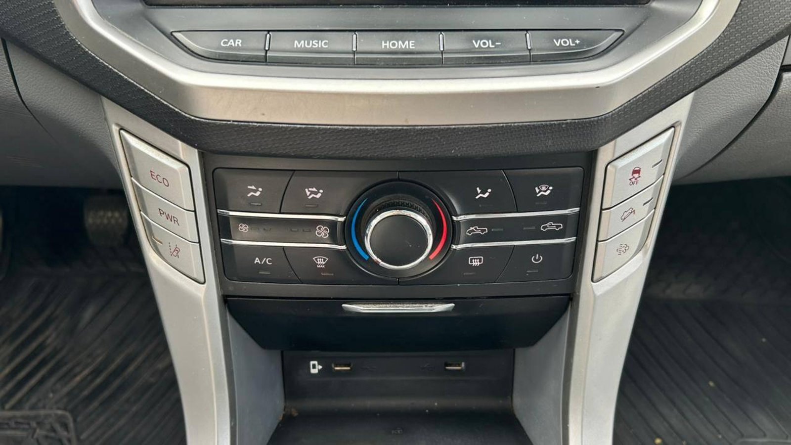 Maxus T60 2022 - Imagen 17 de 20