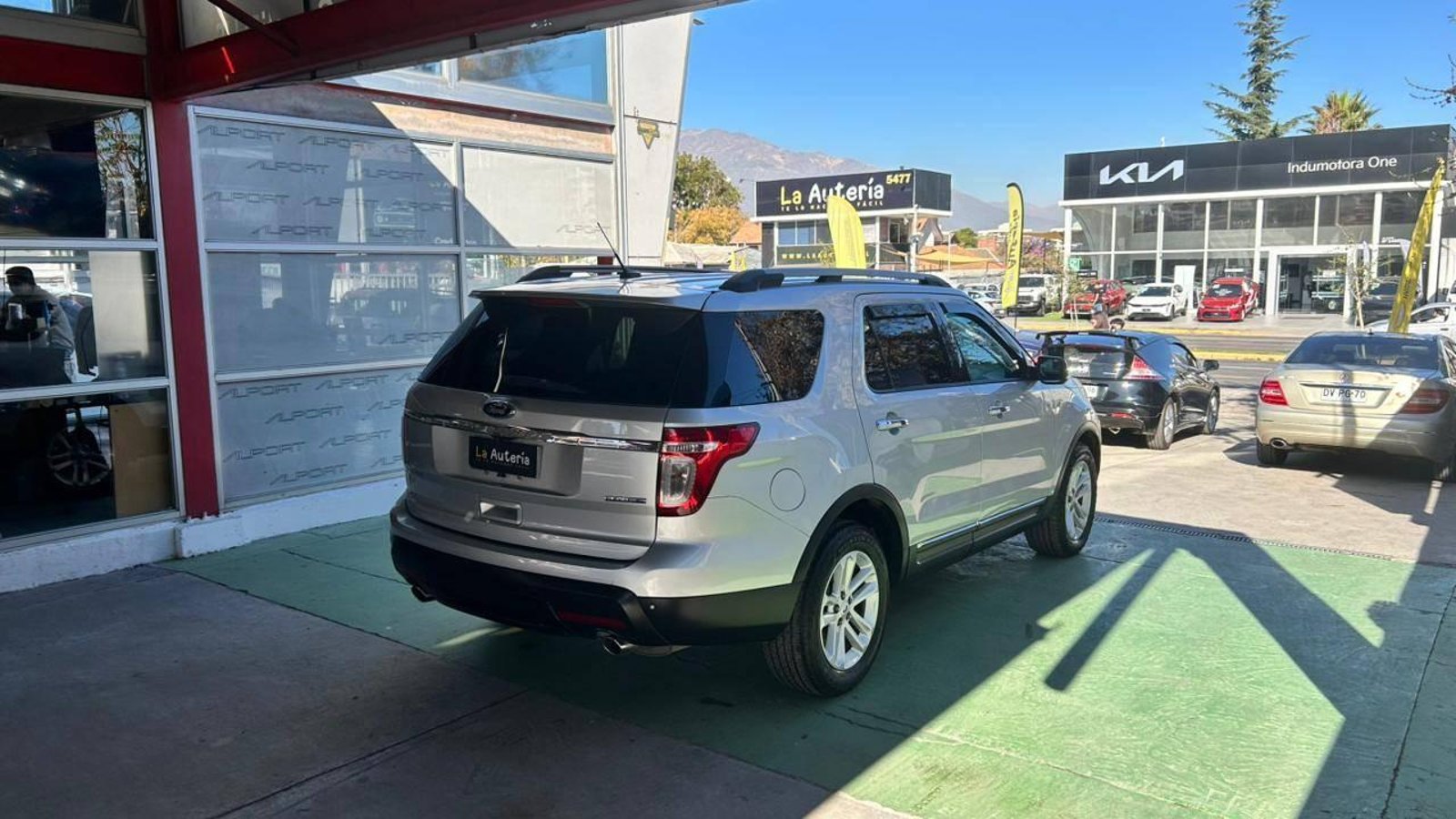 Ford Explorer 2015 - Imagen 3 de 20