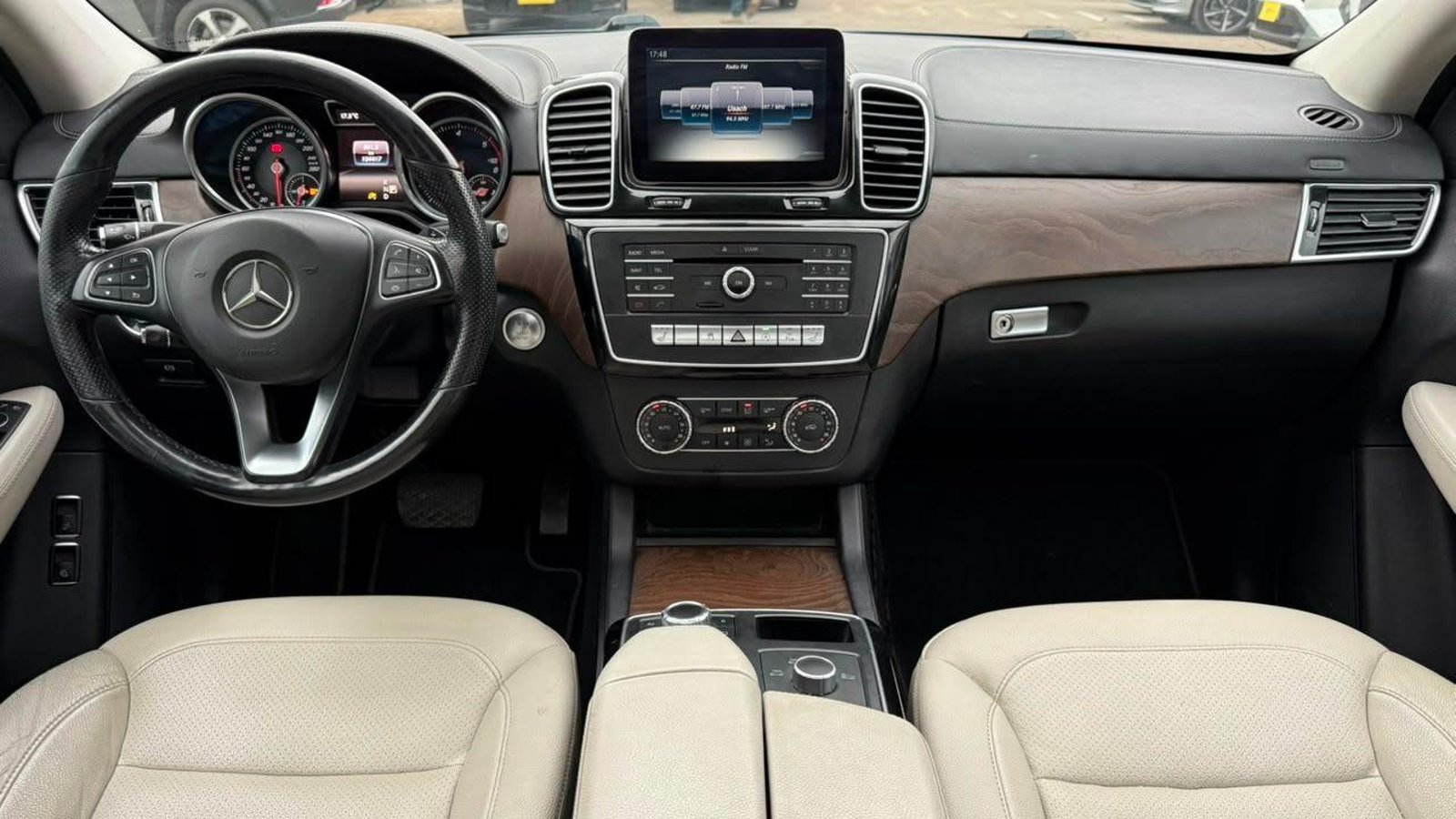 Mercedes-Benz GLE 2016 - Imagen 18 de 20