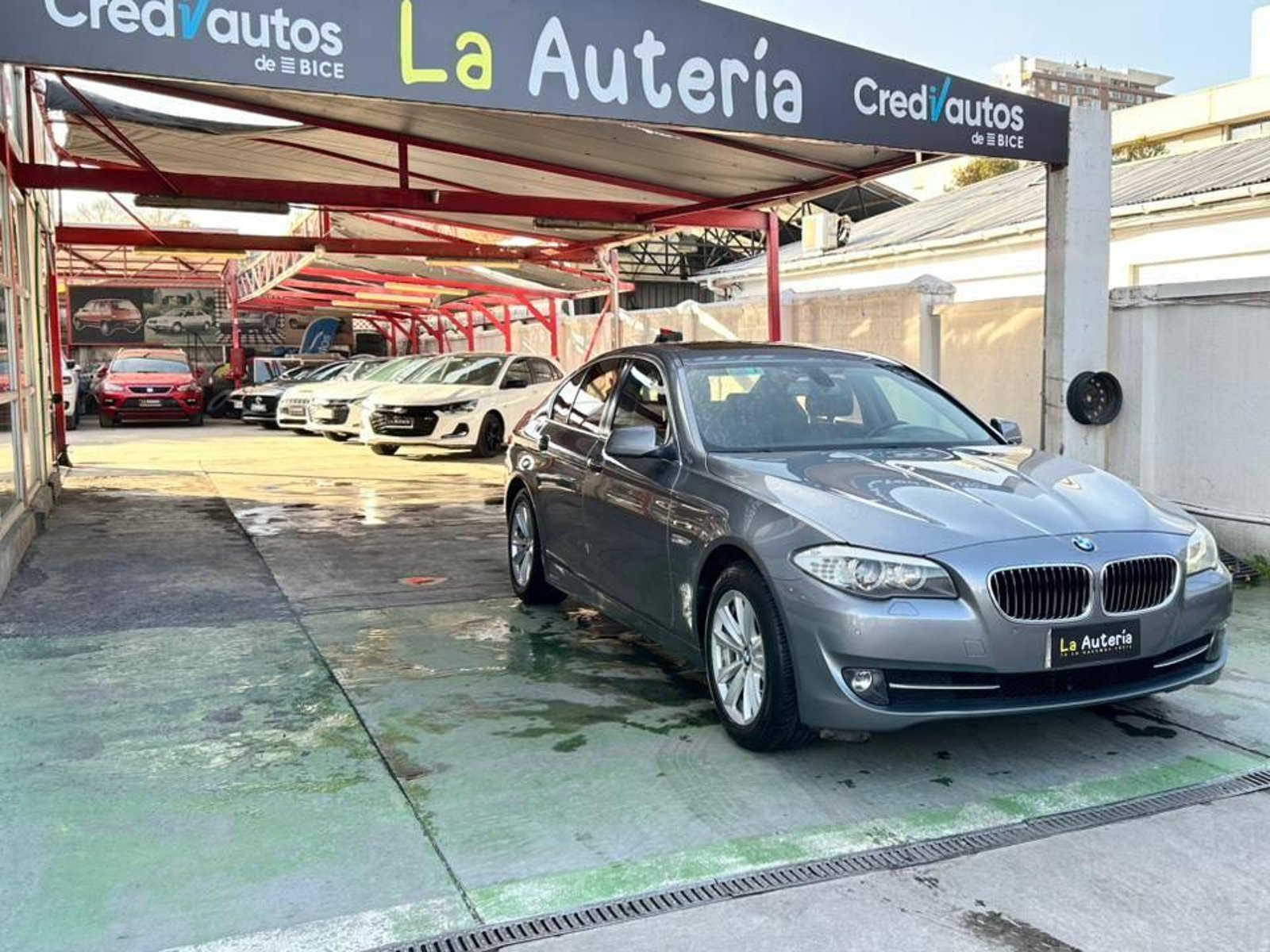 BMW 528I 2012 - Foto 2 de 20